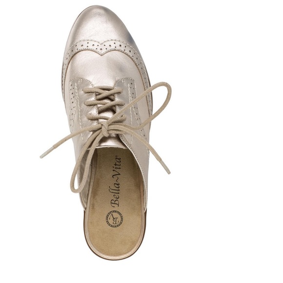 Bella Vita Baxter woman’s Champagne Suede Mule - Picture 5 of 10